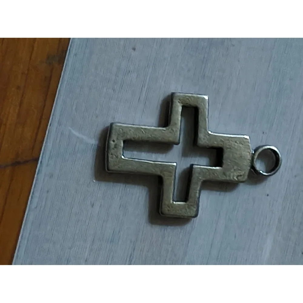 Unbranded 925 sterling